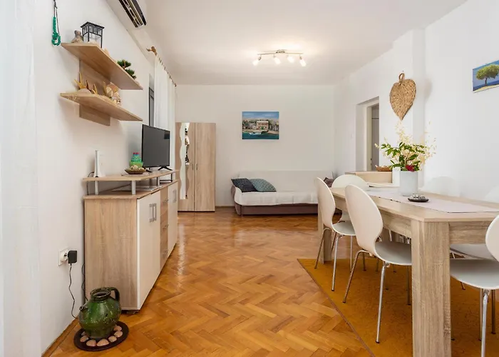 2 Bedroom Stunning In شقة